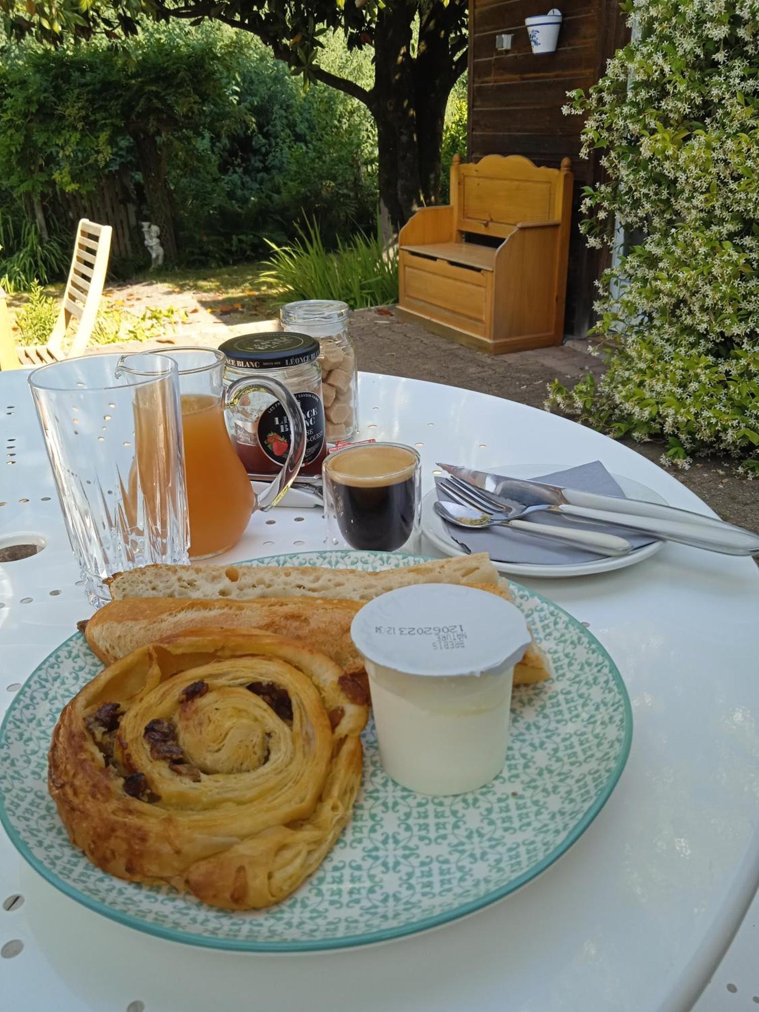 Les Jardins De Mimizan Bed & Breakfast エクステリア 写真